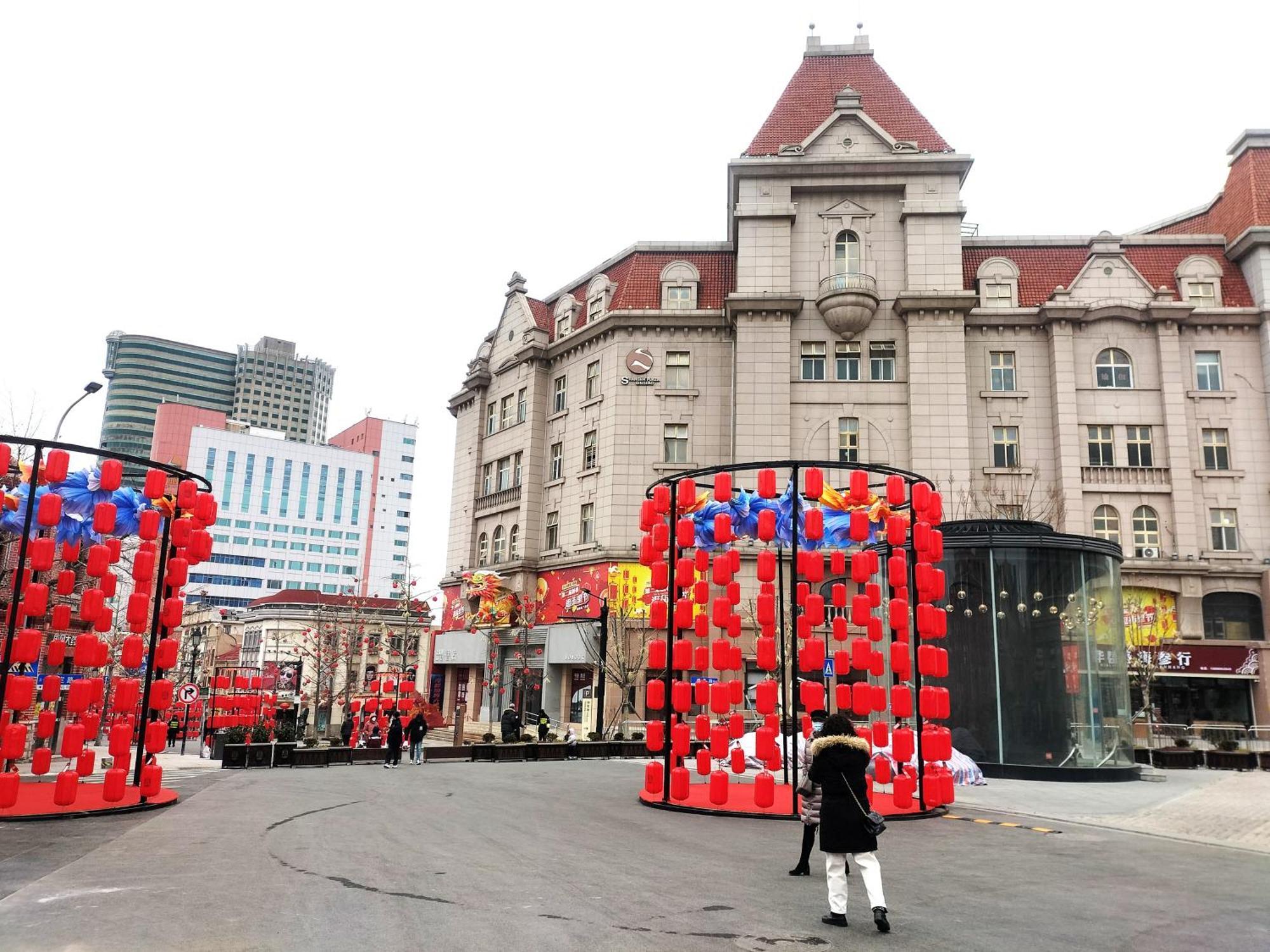 Hua Qi Kaiserdom Hotel Zhongshan Road St Michael'S Cathedral And Zhanqiao Pier Qingdao Buitenkant foto
